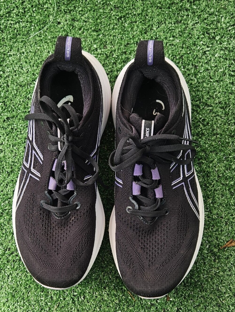 Asics Women's Gel Nimbus  Athletic Running Shoes - Black with Pirple Size 8.5